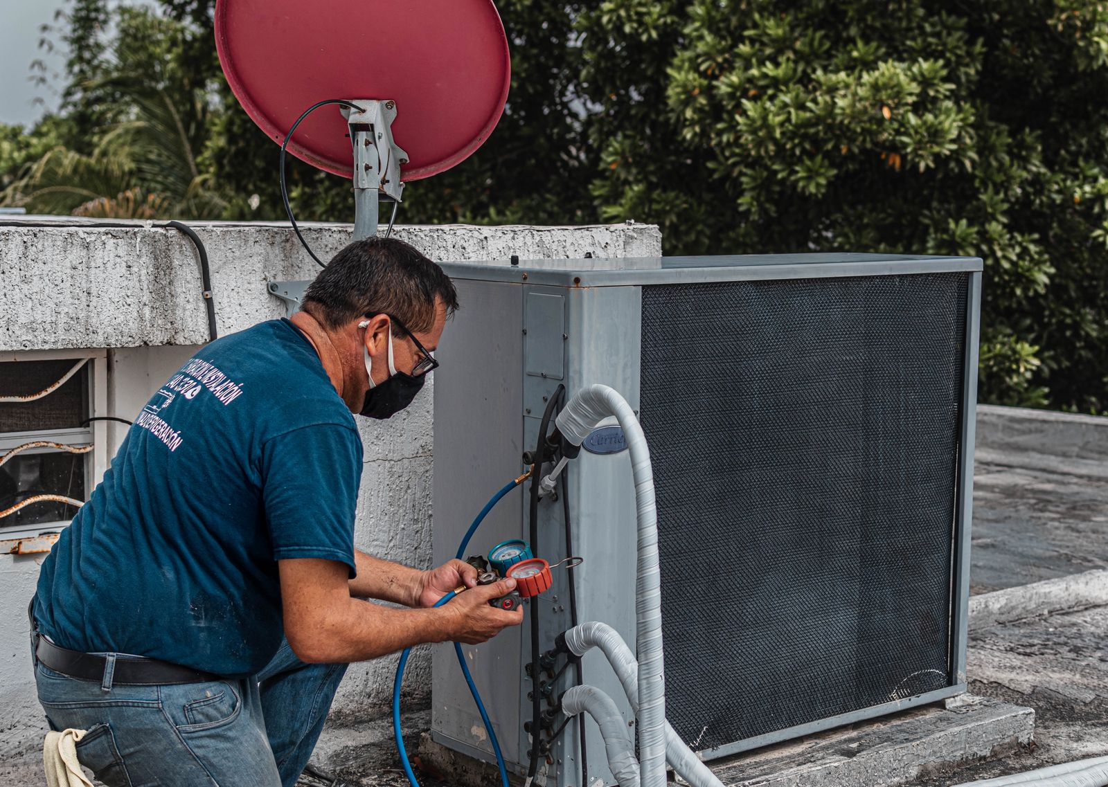 Why Your Air Conditioner Struggles During Humid Aurora Summers
